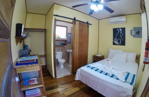 Caye Caulker House | Chila's Accommodations