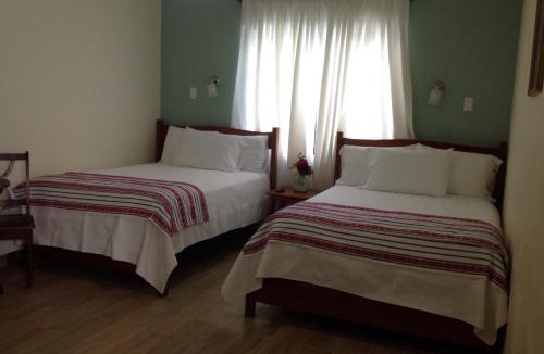 Caye Caulker Hotel | Jan's Hotel