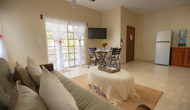 Hidden Jewel Boutique Hotel