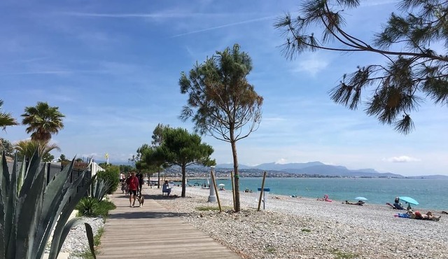 Welcome aboard / Bienvenue à bord in Villeneuve-Loubet