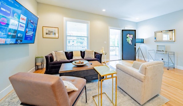 Remodeled KC Getaway: Home Away from Home! in Kansas City