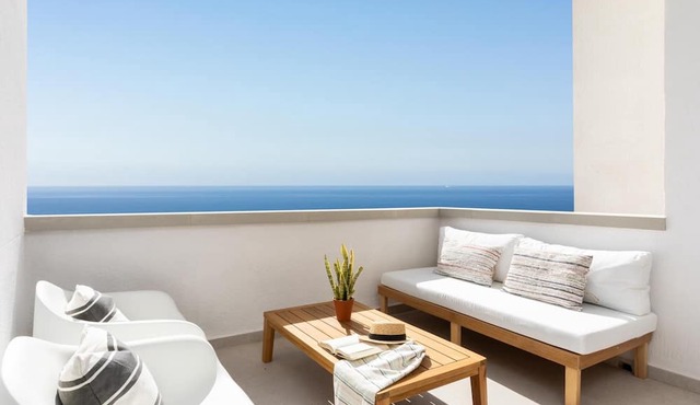 Brand new apartment, stunning sea views in Santa Cruz de Tenerife