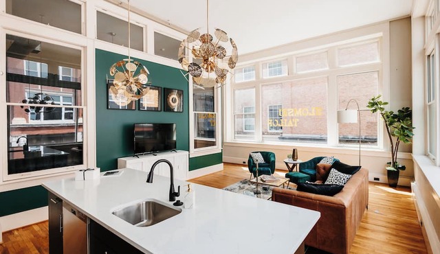 Tailor Loft Urban Apartment | Best Downtown Views in Knoxville