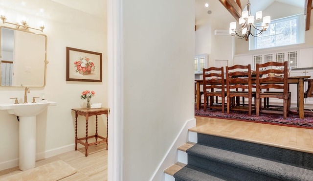 Lovely 4 Bedroom Private House on Holden Road in Beaver Creek Village in Avon