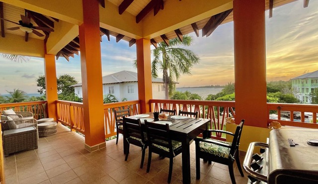 Marazul Belize