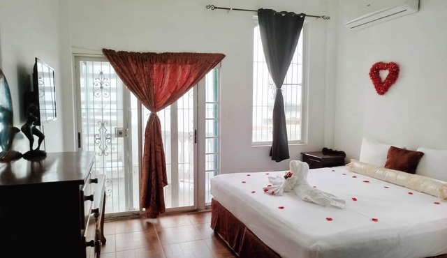 See Belize Sea View Vacation Rentals