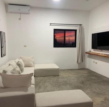 Purevibe Villa Portland Jamaica - Ocean view suite in Port Antonio