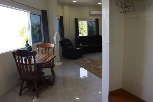 Harbour Place Suites