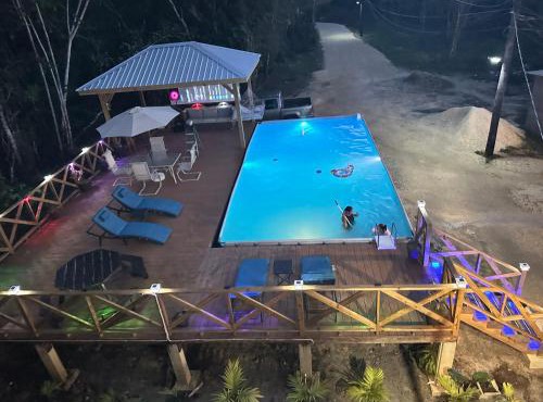 The Howler Jungle House and Cabanas