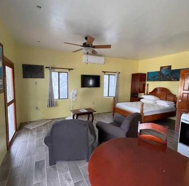 Hidden Treasure Vacation Home Lagoona bay cottage