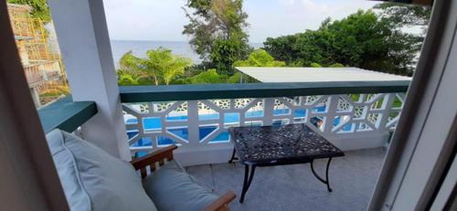 Belize Bay Estate